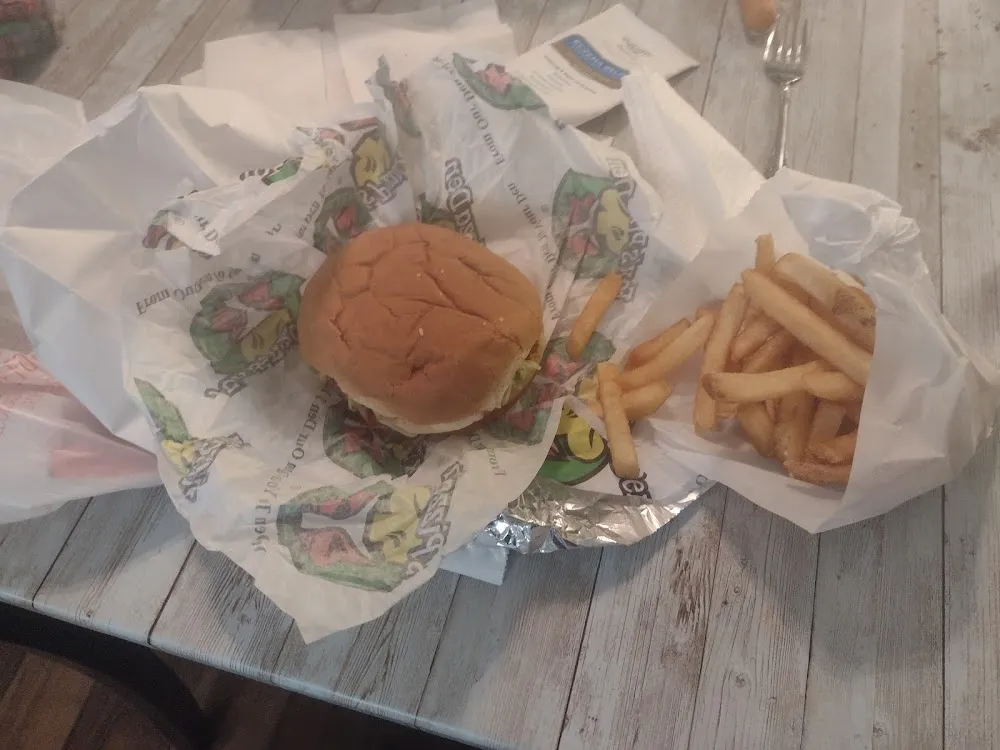 1 4 Cheeseburger Basket