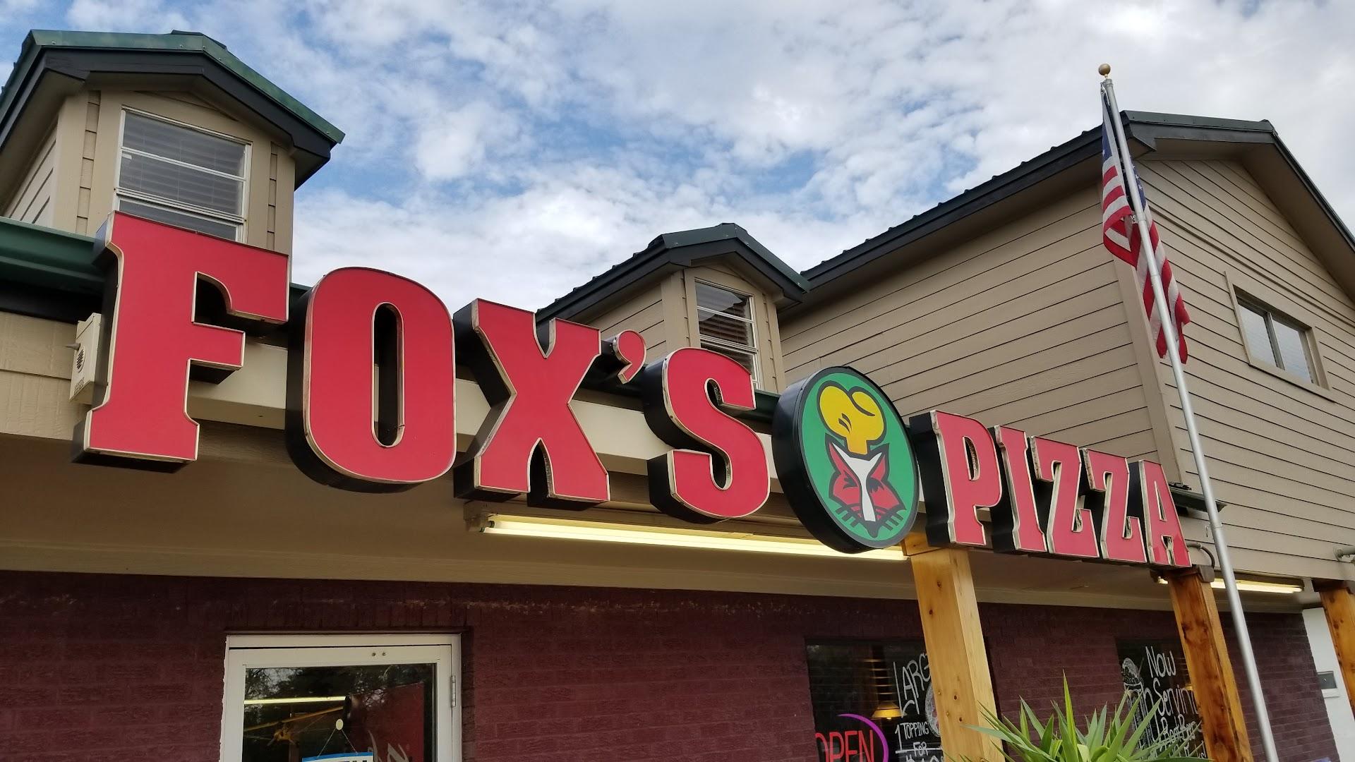 Fox's Pizza Den