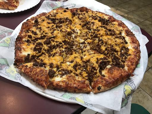 Fox's Pizza Den